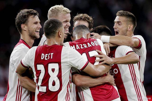 威少三双快船克太阳锁季后赛 鹈鹕重回西部第6